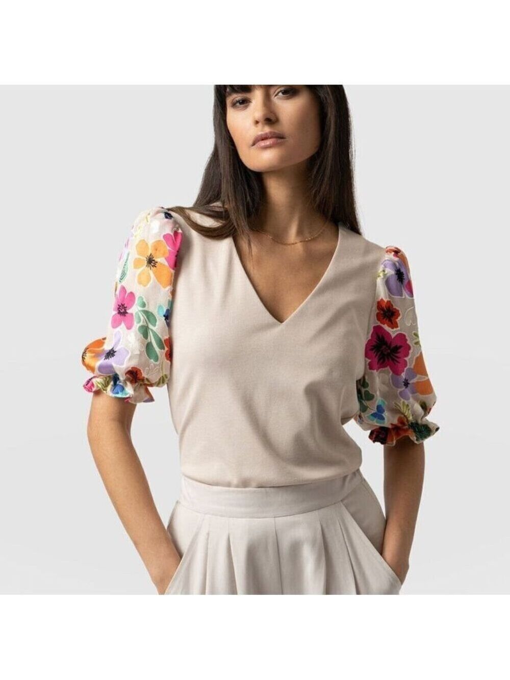 Saint & Sofia Tori Puff Sleeve Top Beige Floral Size 6 NWT
